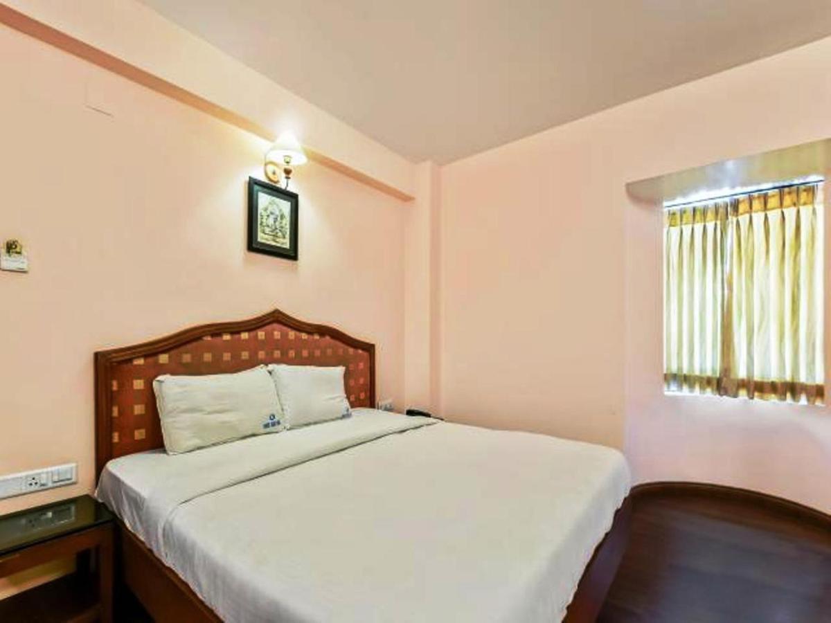 Hotel Blue Bird Ooty Eksteriør billede