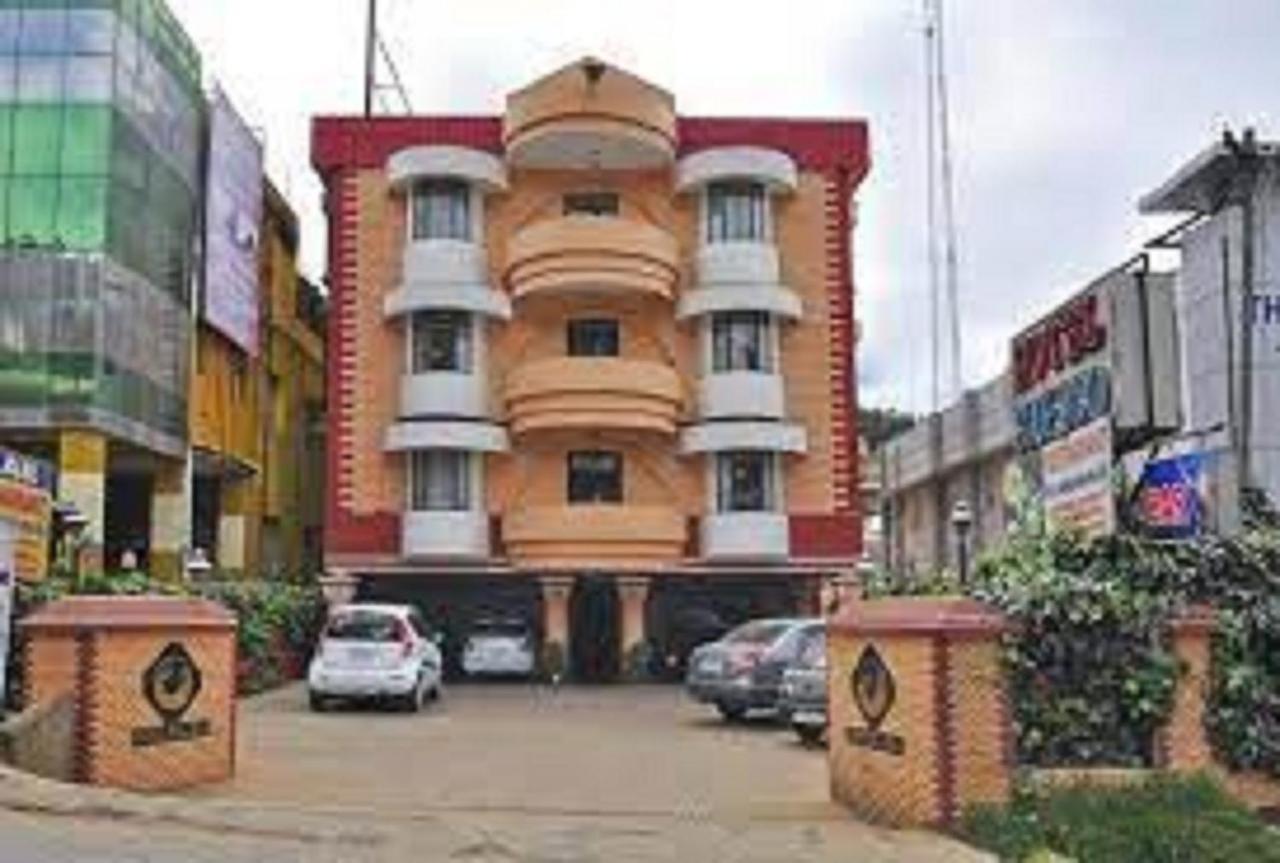 Hotel Blue Bird Ooty Eksteriør billede